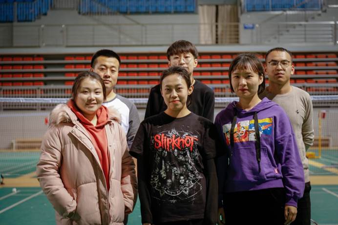 说明: C:\Users\lx\Desktop\研究生网站\www.hth.com研究生羽毛球比赛\微信图片_20190328141307.jpg
